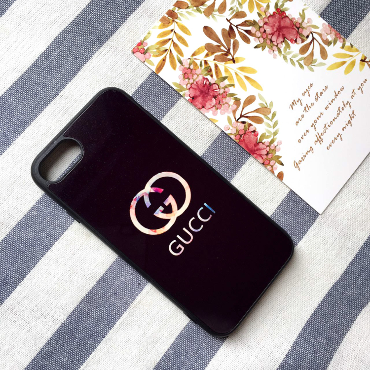 gucci iPhone xsケース