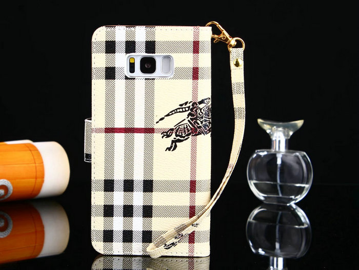 burberry iphoneX plusケース