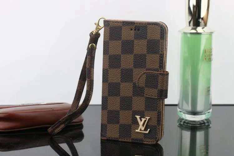 LV iphone 13 ケース