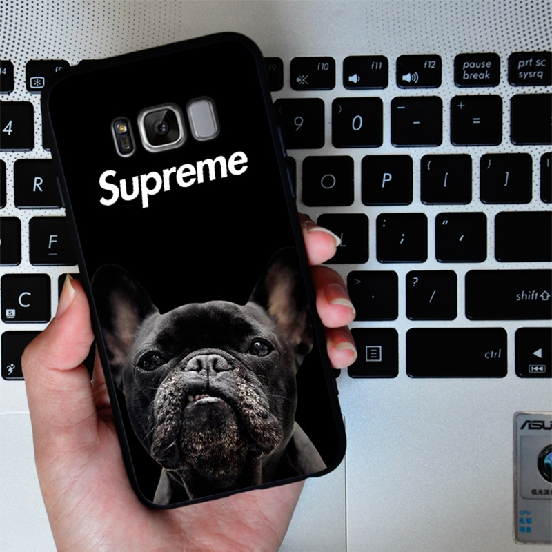 supreme iPhone xs maxケース