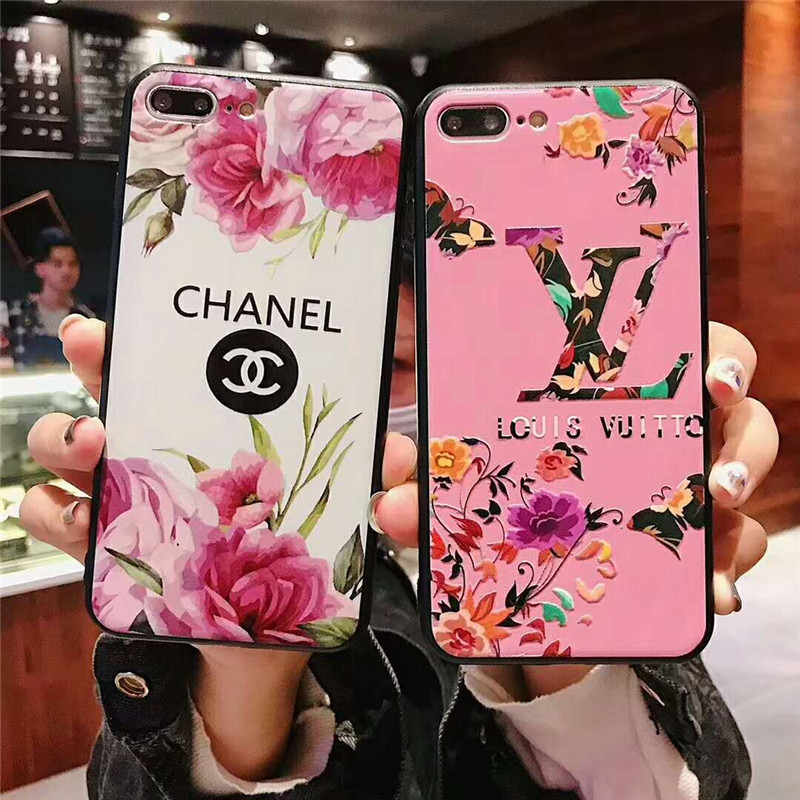 iphone xs/xケース シャネル花柄