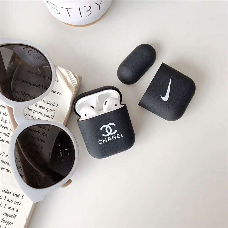 シャネル Air pods 2/1ケース ブランド