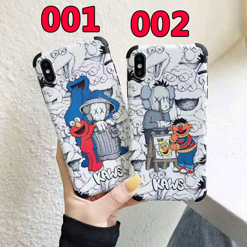 iphone xr/xs maxケース KAWS