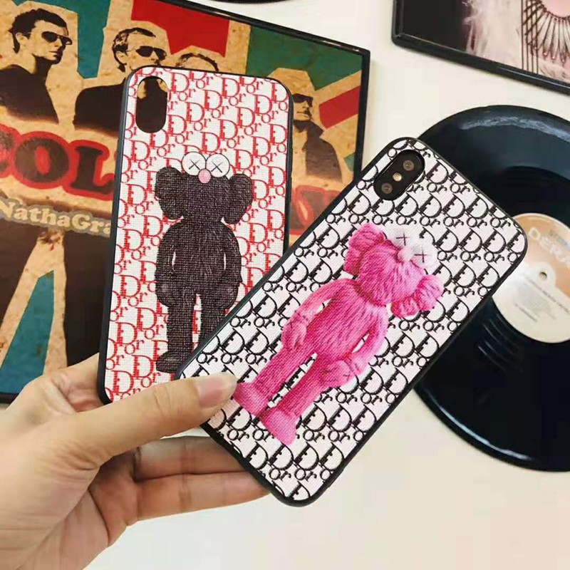 可愛いkaws iphone x/8/7 plusケースディオール