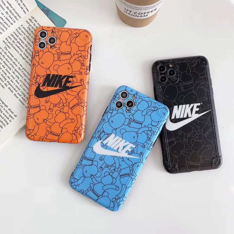 Nike/ナイキ iphone12/11pro maxケース GLOOMY BEAR セレブ愛用 激安シンプル iPhone 7/8 plus/se2ケース ジャケット