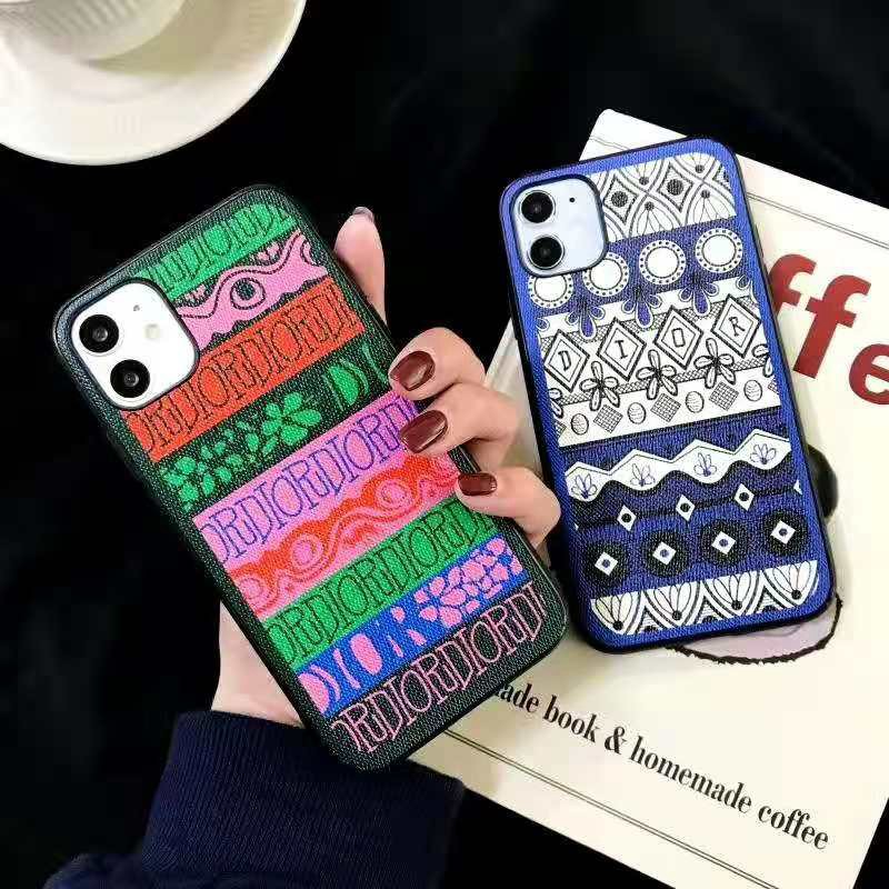 Dior ペアお揃い 刺繍柄 アイフォン12 pro/12 mini/12 pro maxケース かわいい ビジネス ジャケット型 iphone 12/11/xs/x/8/7ケース 高級 人気モノグラム