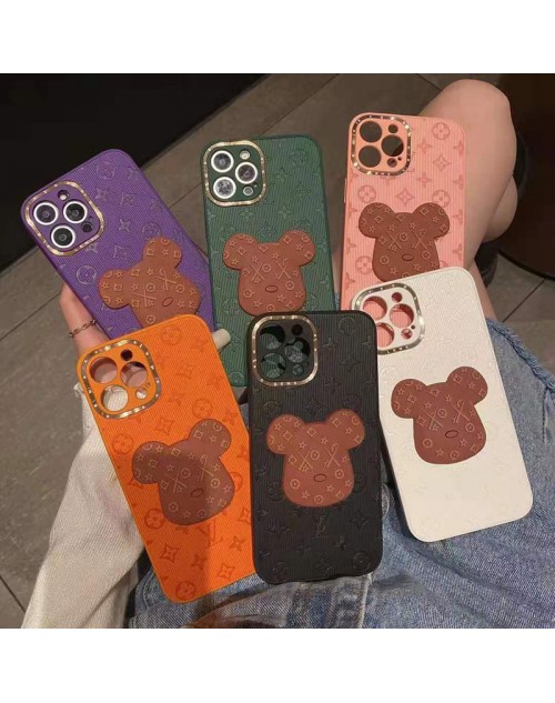 LV ルイヴィトン ブランド コラボ iphone 13/13 pro/13 mini/13 pro maxケース ins風 カウズ ジャケット型 KAWS モノグラム 熊柄 アイフォン13/12 pro max/11ケース ファッション セレブ 激安 かわいい メンズ レディーズ