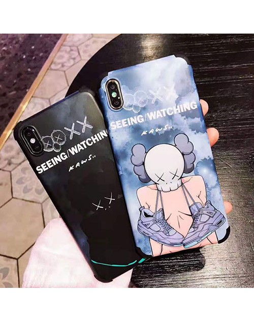 KAWS iphone 11/11pro maxケース 個性キャラクター iphone xr/xs  maxケース 潮流人気 アイフォン x/8/7 plusケース男女兼用