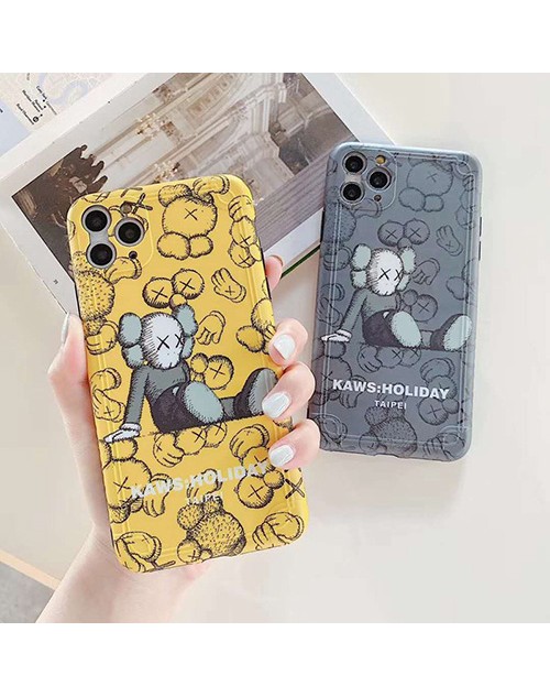 Kaws iphone12/11pro max/se 2020ケース セレブ愛用 カウズ 激安 iphone x/xs/xrケース おまけつき ジャケット型 高級 人気 アイフォン12/11/7/8 plusカバー レディース バッグ型 ブランド ファッション レディース 