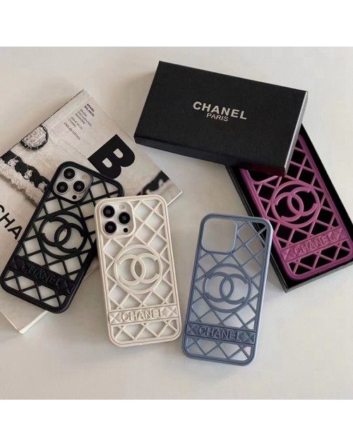 シャネル Chanel アイフォン14プロ マックス 14プロ アイフォン14マックス 14フォンケース ブリリアント iphone14pro max 14pro 14ケース ハイブランド 透かし編み Chanelアイフォン13プロ マックス/13プロ/12カバー logo付き ファッション