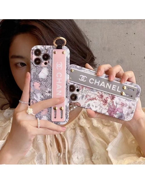 CHANEL/シャネル ブランド iphone14/14 pro/14 pro maxケース 経典 花柄 ハンドバンド付 リング付き ジャケット型 モノグラム スタンド機能 アイフォン14/14プロ/14プロ マックス/13/12/11カバー ファッション 高級 人気 メンズ レディース