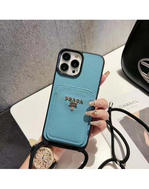 Prada プラダペアお揃い アイフォン15プロマックス 14 plusケース ファッション セレブ愛用 iphone15 pro maxケース 激安アイフォン15 14プラス  13 mini 12 xr xs maxケース ファッション経典 メンズ