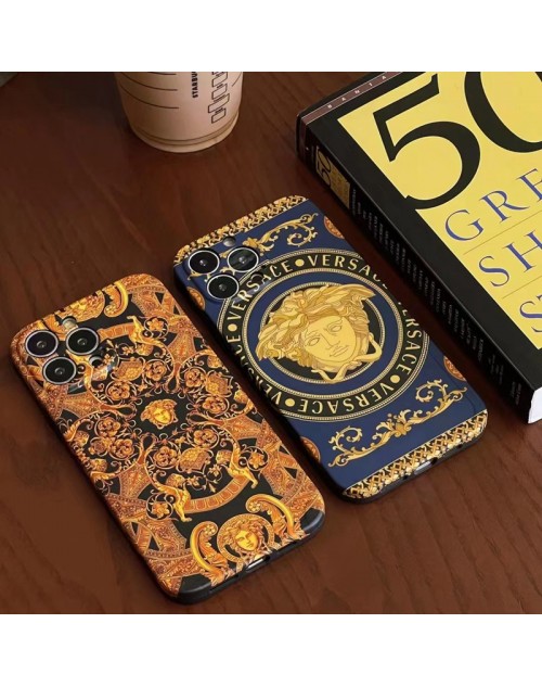 VERSACE/ヴェルサーチ ブランド iphone 14/14 pro/14 pro maxケース 個性 メドゥーサ柄 ジャケット型 モノグラム コピー アイフォン14/13/12/11カバー ファッション メンズ レディーズ