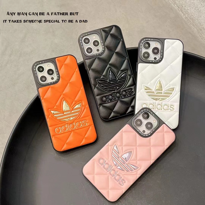 Adidas アディダス ブランド iphone 14/14 pro/15 pro maxケース モノグラムトレフォイル柄 Trefoil 背面レザー ジャケット型 ソフト アイフォン14/15カバー レディース