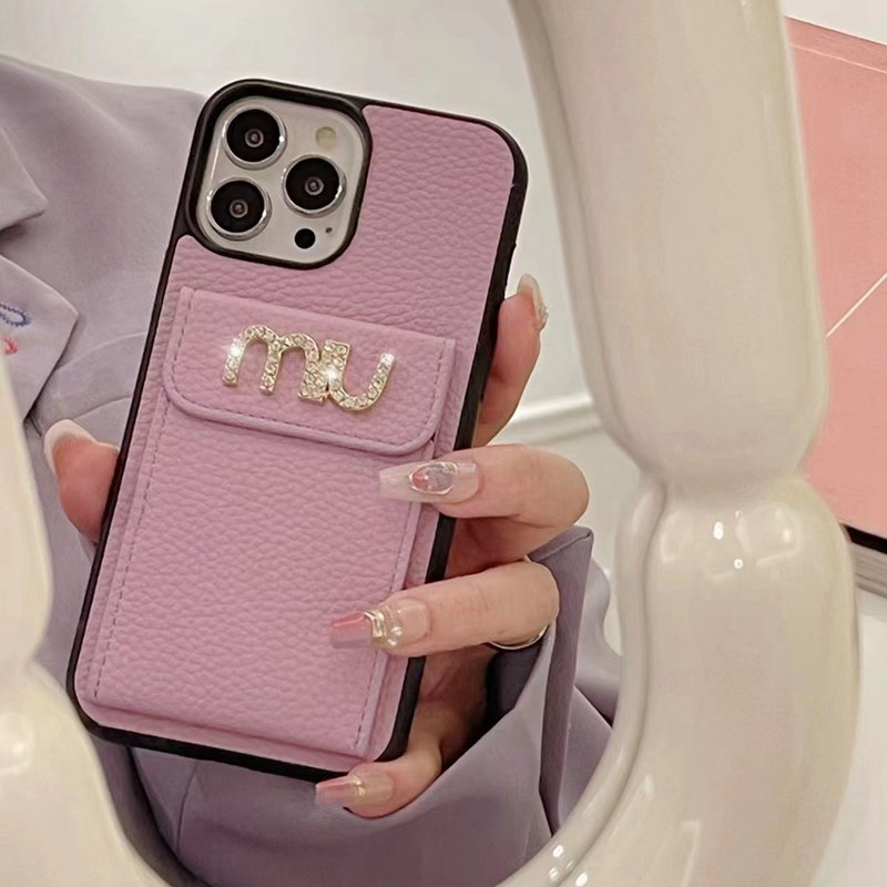 ミュウミュウ MiuMiuペアお揃い アイフォン15プロマックス 14 plusケース 個性潮 ファッションメンズ アイフォン15ウルトラ