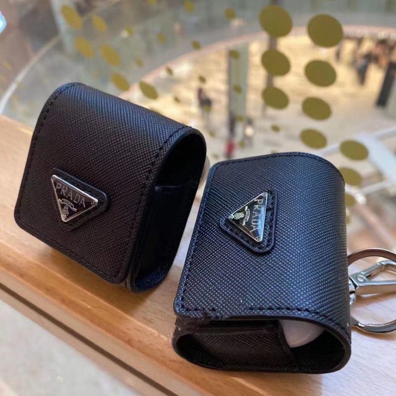 プラダAir Pods Pro/pro2ミニバッグ トライアングルロゴ
