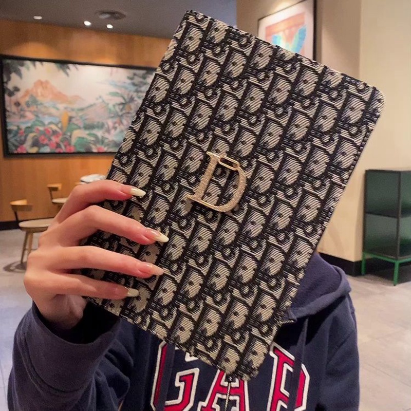 Christian Dior ブランド 手帳型 ディオール ipad 10/pro 2022/air 5ケース 芸能人愛用 モノグラム