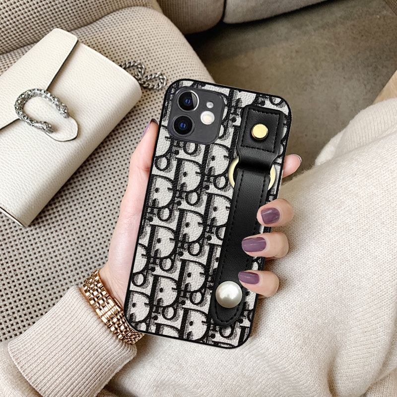Lv ルイヴィトン Fendi フェンディ CELINE セリーヌ 芸能人愛用  かわいいペアお揃い ギャラクシーS24 A55ケース